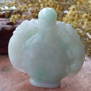 Certified Natural Myanmar Burma A Jade jadeite Display Dragon Snuff Bottle